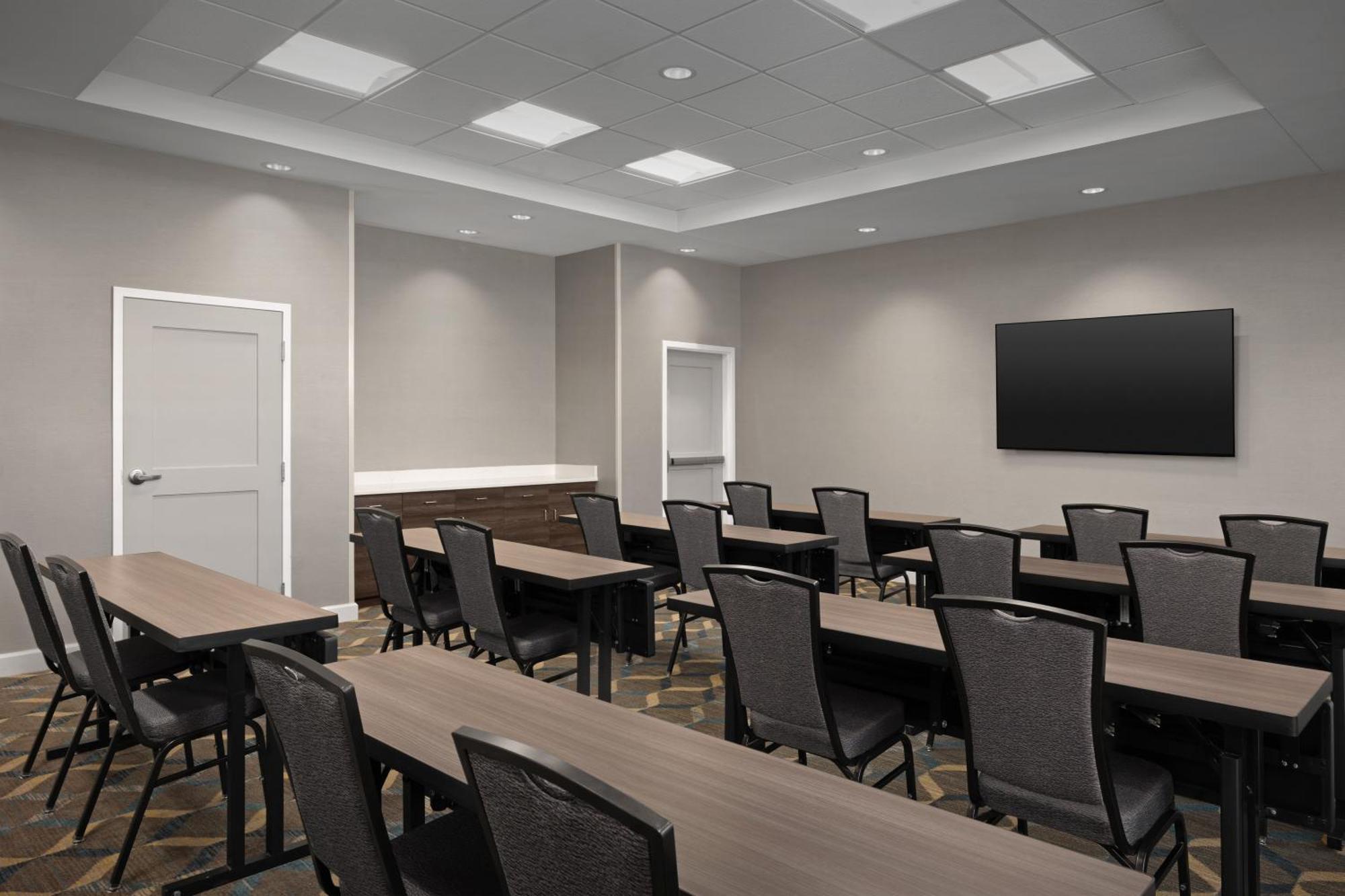 Residence Inn Kenwood Exterior photo